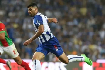 مهدی طارمی با از دست دادن پنالتی مقابل ریوآوه آماری ضعیف از خود به جا گذاشت.