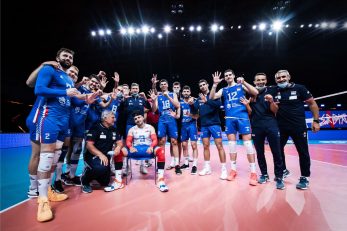 قضاوت ابراهیم فیروزی در دیدار دو تیم والیبال صربستان و اوکراین