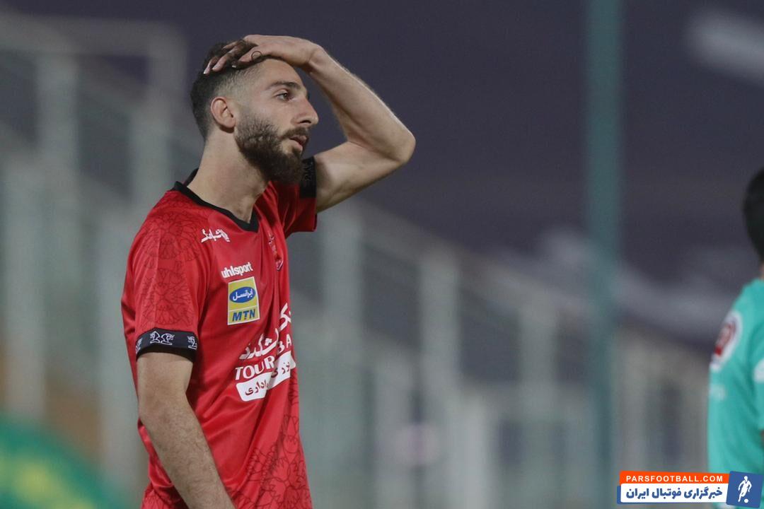 چهره جالب مهدی عبدی در تمرینات پرسپولیس با عینک