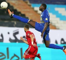 پرسپولیس ؛ درویش : واسطه‌ها به دنبال مانع تراشی هستند