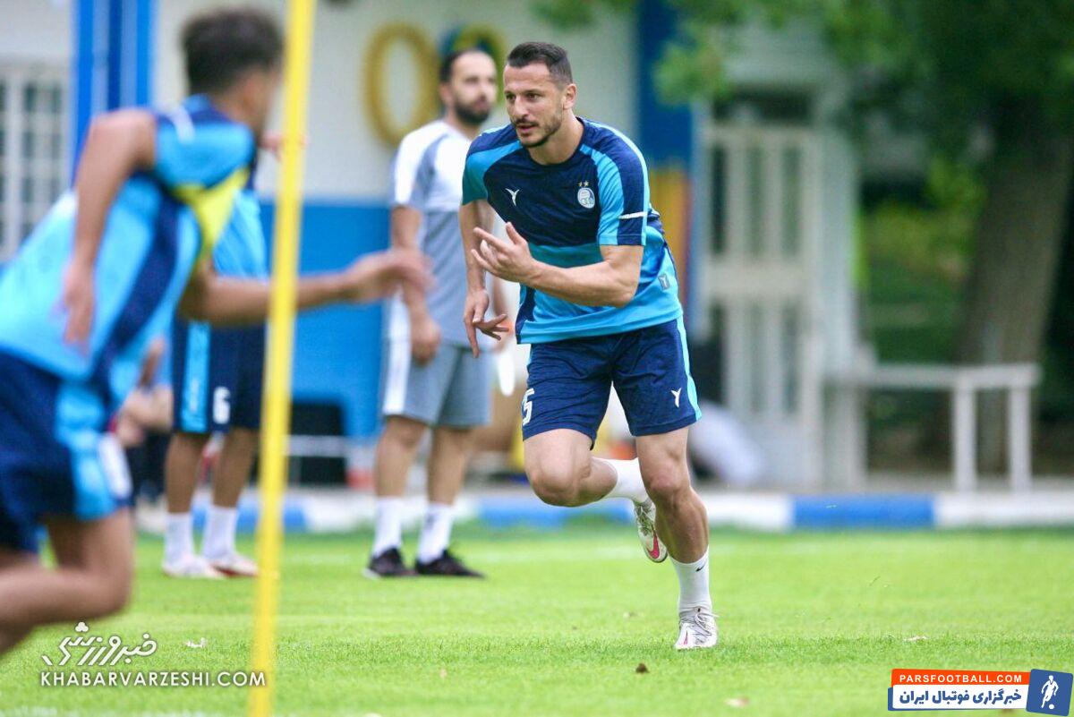 ترافیک شدید در خط حمله استقلال با اضافه شدن محمد محبی