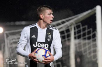 مهاجم خارجی در راه پرسپولیس