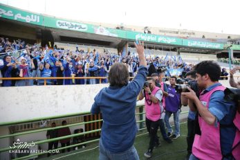 بانوان طرفدار استقلال