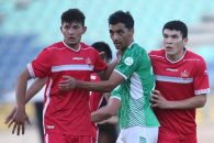 خوش و بش یحیی گل محمدی با ابراهیم میرزاپور در حاشیه بازی پرسپولیس و خیبر