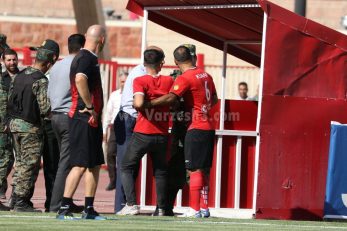 تراکتور و هوادار