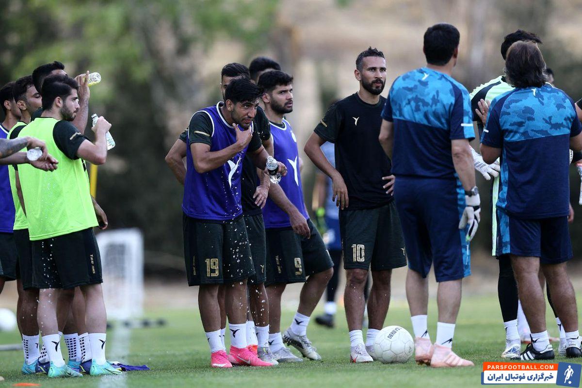 اصرار و تلاش ادامه دار استقلال برای جذب مهدی قایدی