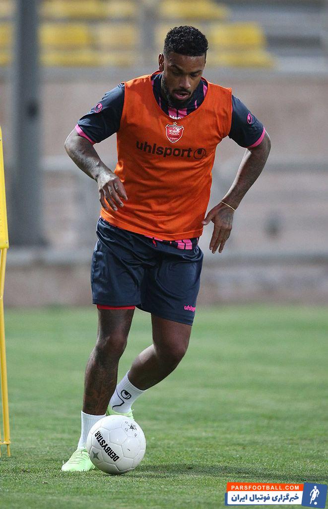 یورگن لوکادیا در پرسپولیس