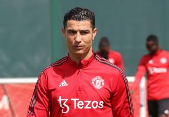 درخواست کریستیانو رونالدو از اریک تن هاخ برای بازی در برابر برایتون