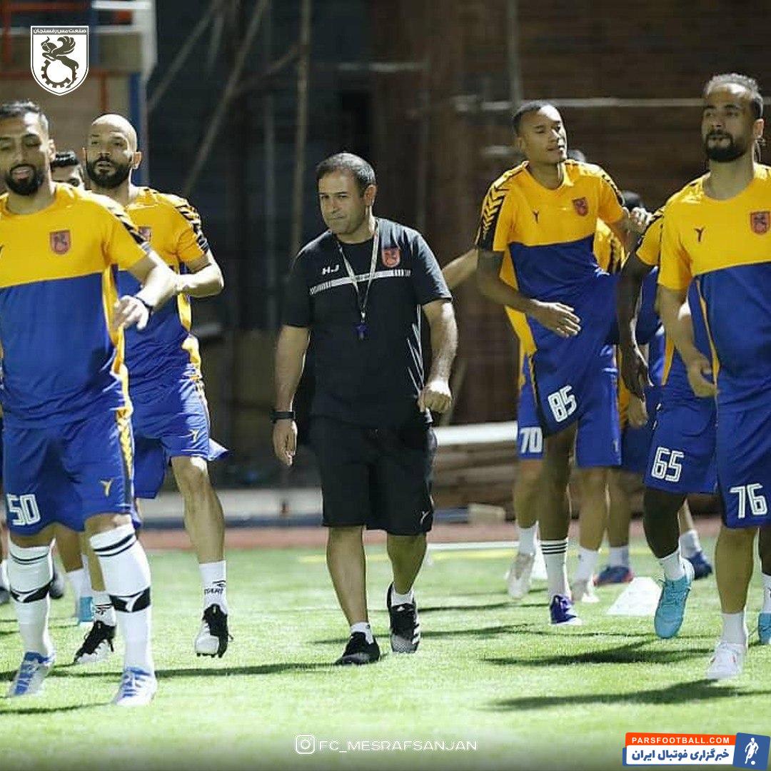 استارت جدی مس رفسنجان برای لیگ 22