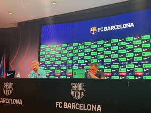 ژاوی هرناندز پس از پیروزی بارسا برابر وایادولید نمایش تیمش را ستود و روبرت لواندوفسکی را رهبر تیمش عنوان کرد و از این بازیکن تمجید کرد