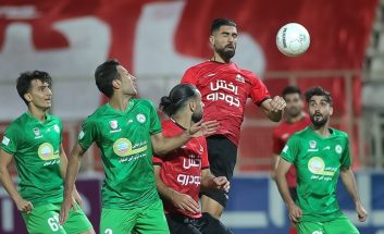 خوشحالی رضا اسدی پس از گلزنی به ذوب آهن