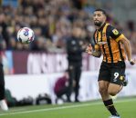 مصدومیت اللهیار صیادمنش در دیدار هال سیتی و برنلی