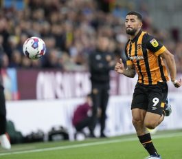 مصدومیت اللهیار صیادمنش در دیدار هال سیتی و برنلی