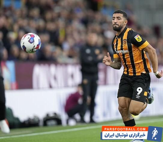 مصدومیت اللهیار صیادمنش در دیدار هال سیتی و برنلی