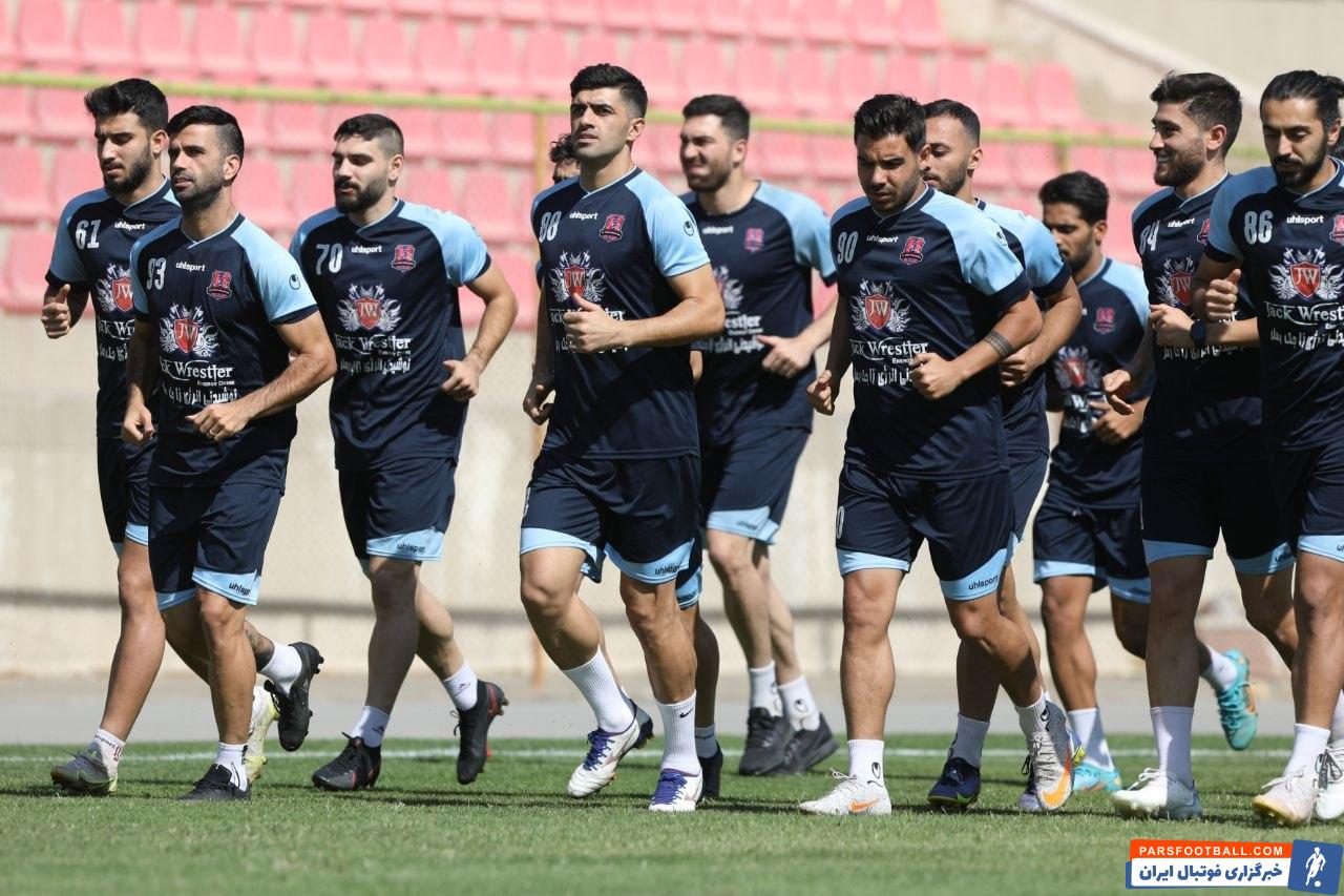 تلاش نساجی برای غلبه بر پیکان در دیداری خارج از خانه