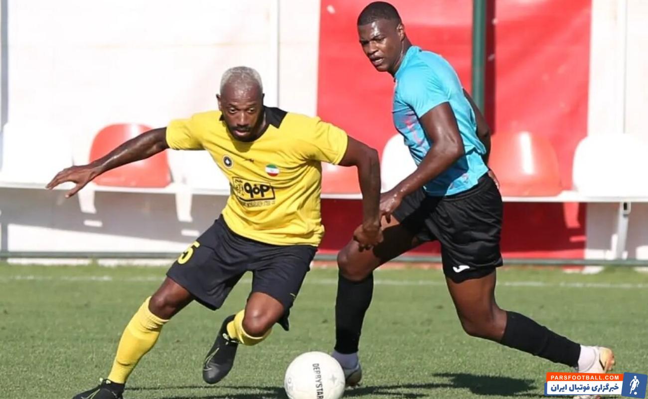 مانوئل فرناندز در سپاهان