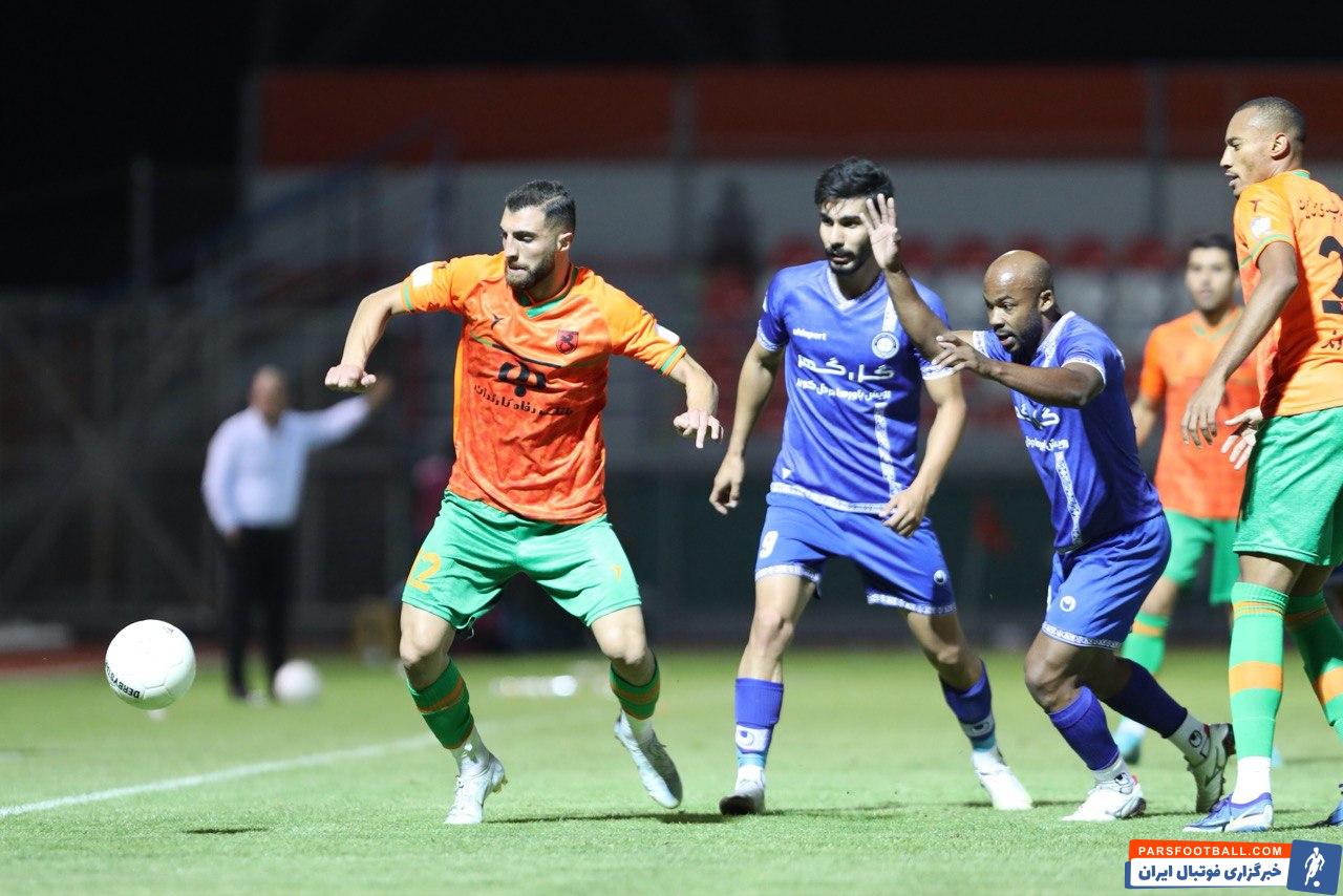 وسلی گومز در گل گهر سیرجان