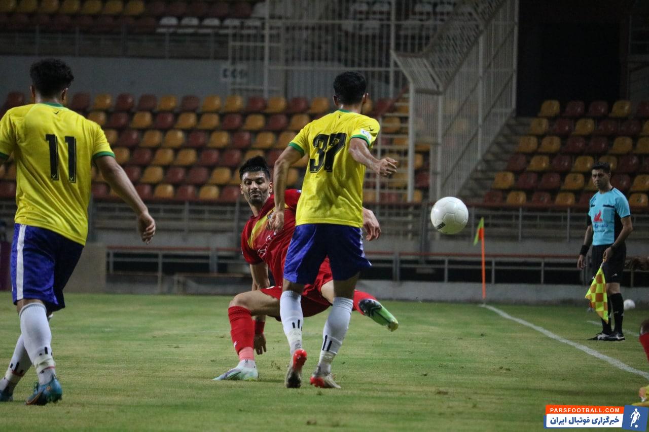 پهلوان و آقایی مقابل پرسپولیس