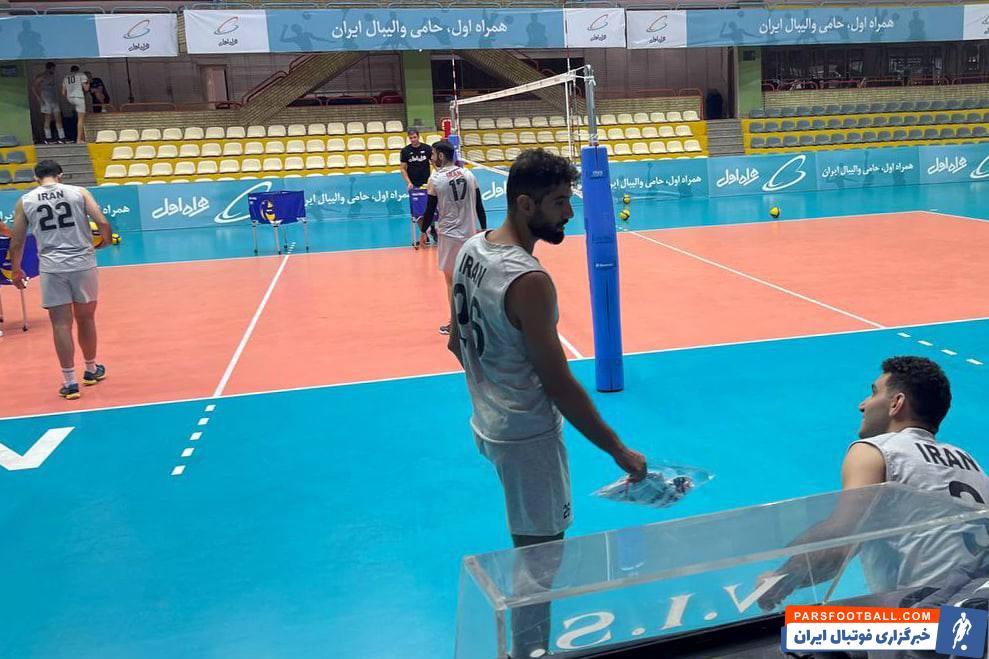 حضور سید محمد موسوی در تمرینات پس از بازگشت به تیم ملی والیبال