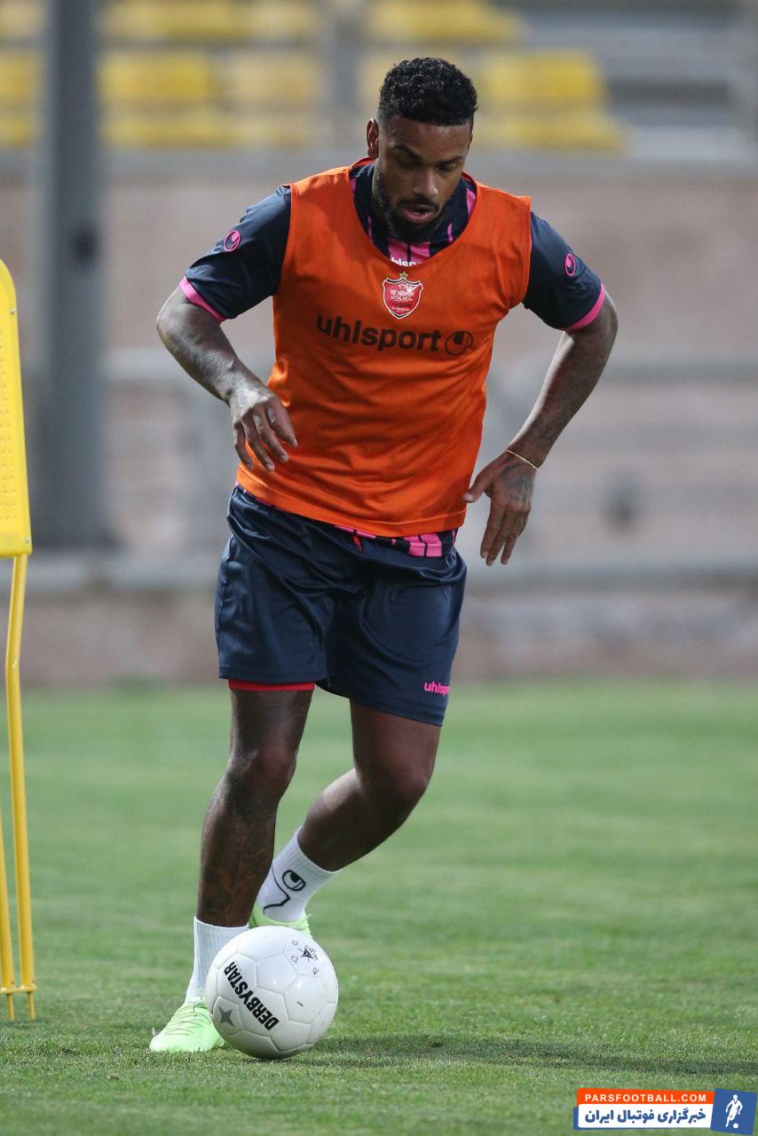 اولین تمرین گروهی یورگن لوکادیا در پرسپولیس