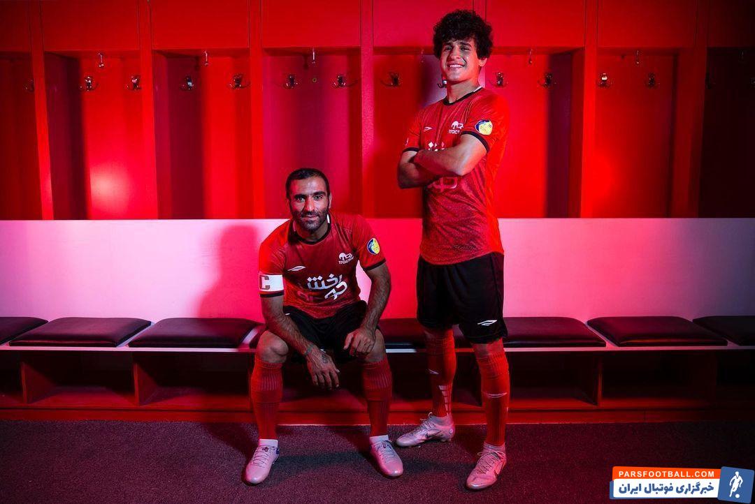 کیت جدید باشگاه تراکتور در لیگ بیست و دوم