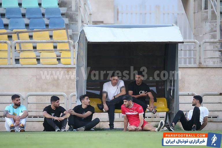 بازیکنان اصلی پرسپولیس تماشاگر بازی تدارکاتی تیم ذخیره ها