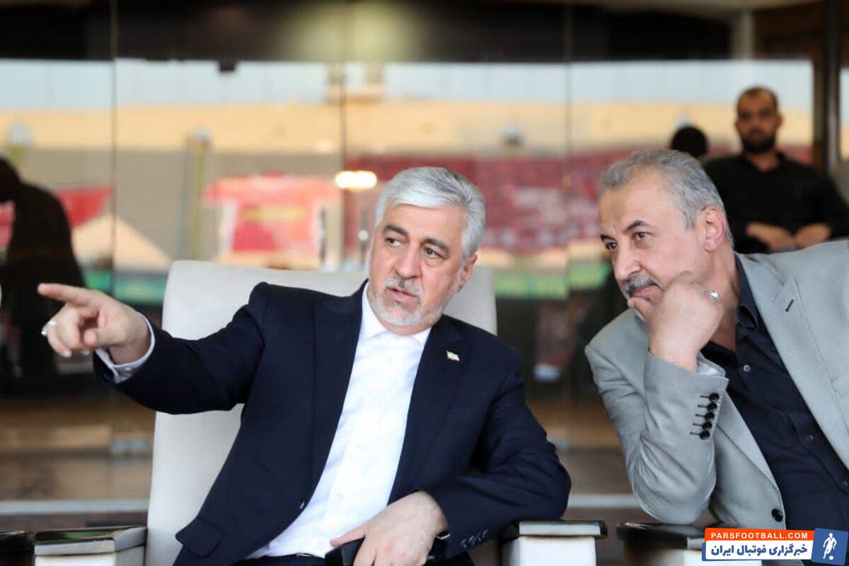 حمید سجادی وزیر ورزش میهمان ویژه بازی پرسپولیس و صنعت نفت آبادان