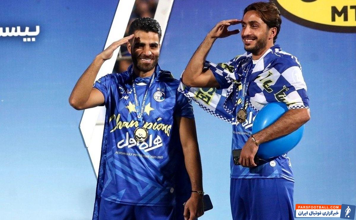 تیکه سنگین هواداران پرسپولیس به سربازهای استقلال