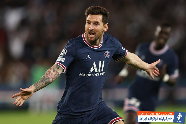 عبارت GOAT روی آستین پیراهن لیونل مسی در حاشیه دیدار با یوونتوس