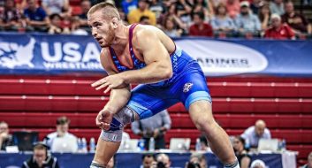 تقابل جذاب محمدحسین محمدیان و کایل اسنایدر در نیمه نهایی مسابقات جهانی صربستان