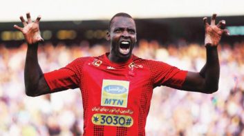 شیخ دیاباته خرید جدید پرسپولیس وارد تهران شد