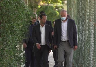 بازدید نایب رئیس و سرپرست دبیرکلی فدراسیون از مرکز ملی فوتبال ؛ گفت و گوی نبی با علیرضا بیرانوند