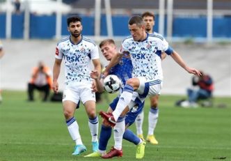 پیروزی 2 بر 1 دینامو زاگرب مقابل لوکوموتیو در حضور صادق محرمی