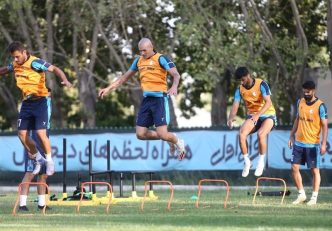 بازگشت زبیر نیک نفس و سیاوش یزدانی به تمرین استقلال