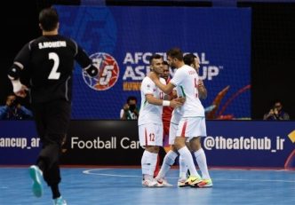 محمود خوراکچی : جوانان تیم ملی فوتسال می‌توانند پرچم کادر فنی را بالا ببرند