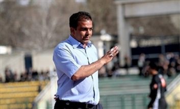 داوود مهابادی : خط دفاع استقلال نقطه قوت فصل گذشته، نقطه ضعف امسال تیم ساپینتو شده است