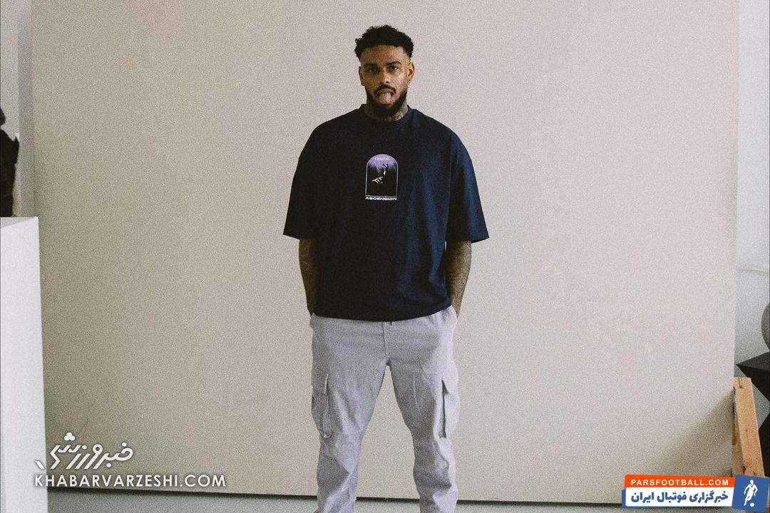 علاقه شدید یورگن لوکادیا به خوانندگی و موسیقی