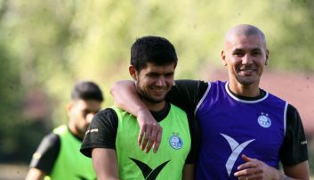 عزیزبک آمانوف