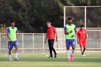 مخالفت کارلوس کی روش با پنالتی زدن رامین رضاییان وسط تمرین تیم ملی ایران