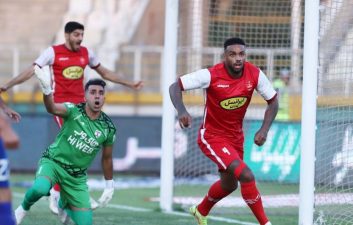 نوذر رودنیل کارشناس داوری فوتبال ایران : گل اول پرسپولیس مقابل هوادار با ضربه لوکادیا صحیح بود