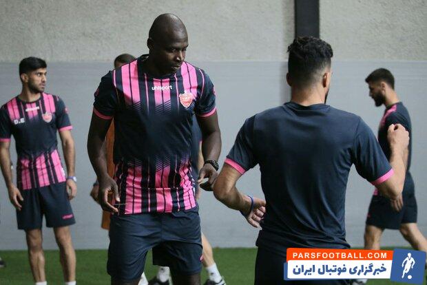 اولین تمرین شیخ دیاباته با پرسپولیس