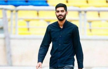 محمد انصاری ستاره پیشین پرسپولیس به زوار اربعین کمک کرد
