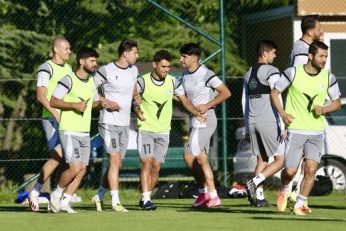 چهره برنده بازیکنان استقلال پس از تساوی ناامیدکننده مقابل نفت مسجدسلیمان