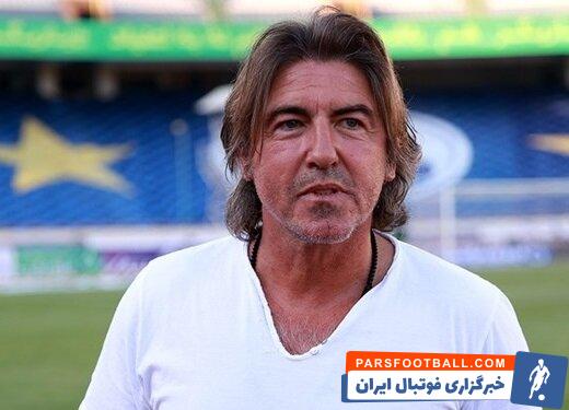 کری خوانی عجیب هواداران پرسپولیس برای استقلالی ها ؛ ساپینتو باید بماند !