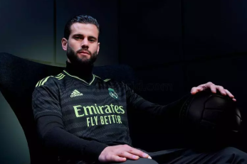 لباس سوم رئال مادرید