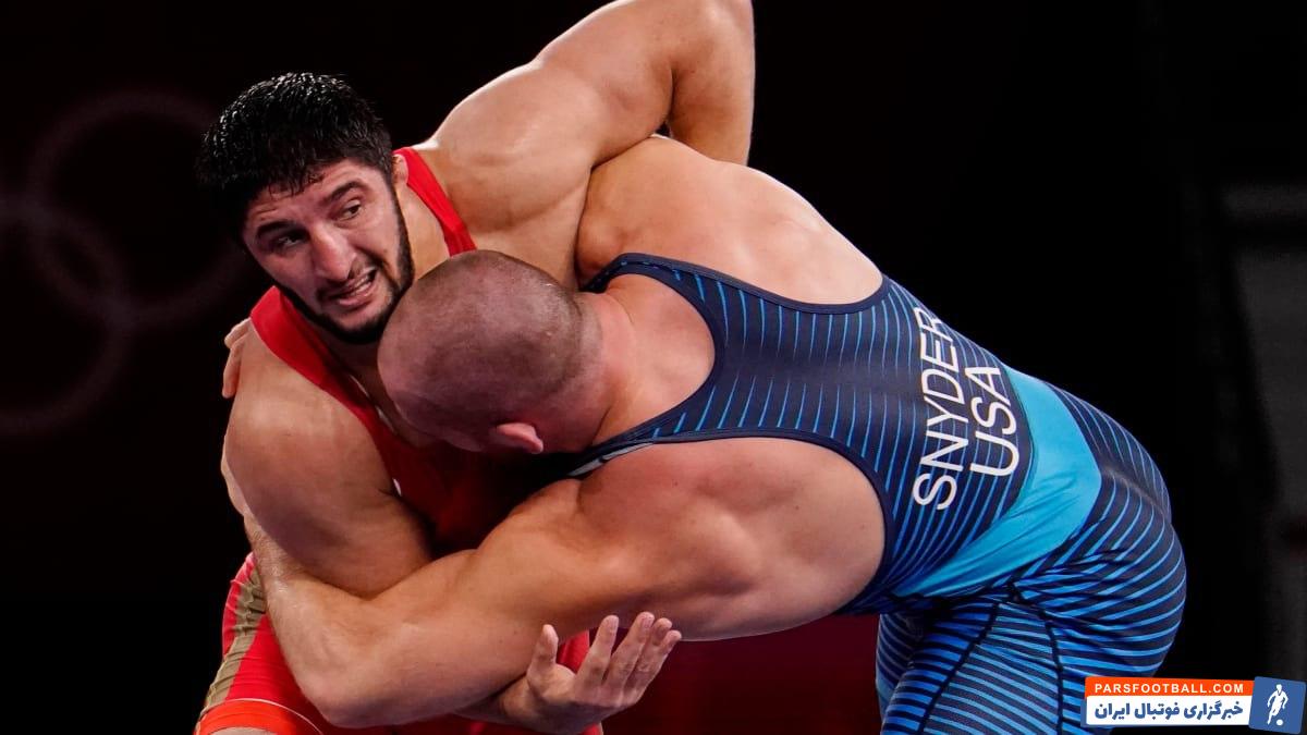 تقابل جذاب محمدحسین محمدیان و کایل اسنایدر در نیمه نهایی مسابقات جهانی صربستان