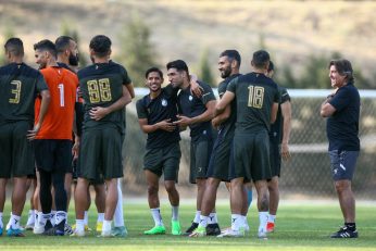 استقلال و نساجی