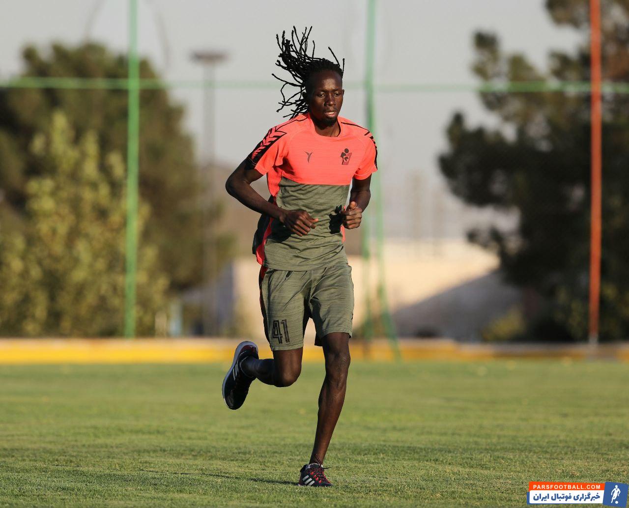 آغاز تمرینات پرفشار پیکان برای تقابل با استقلال