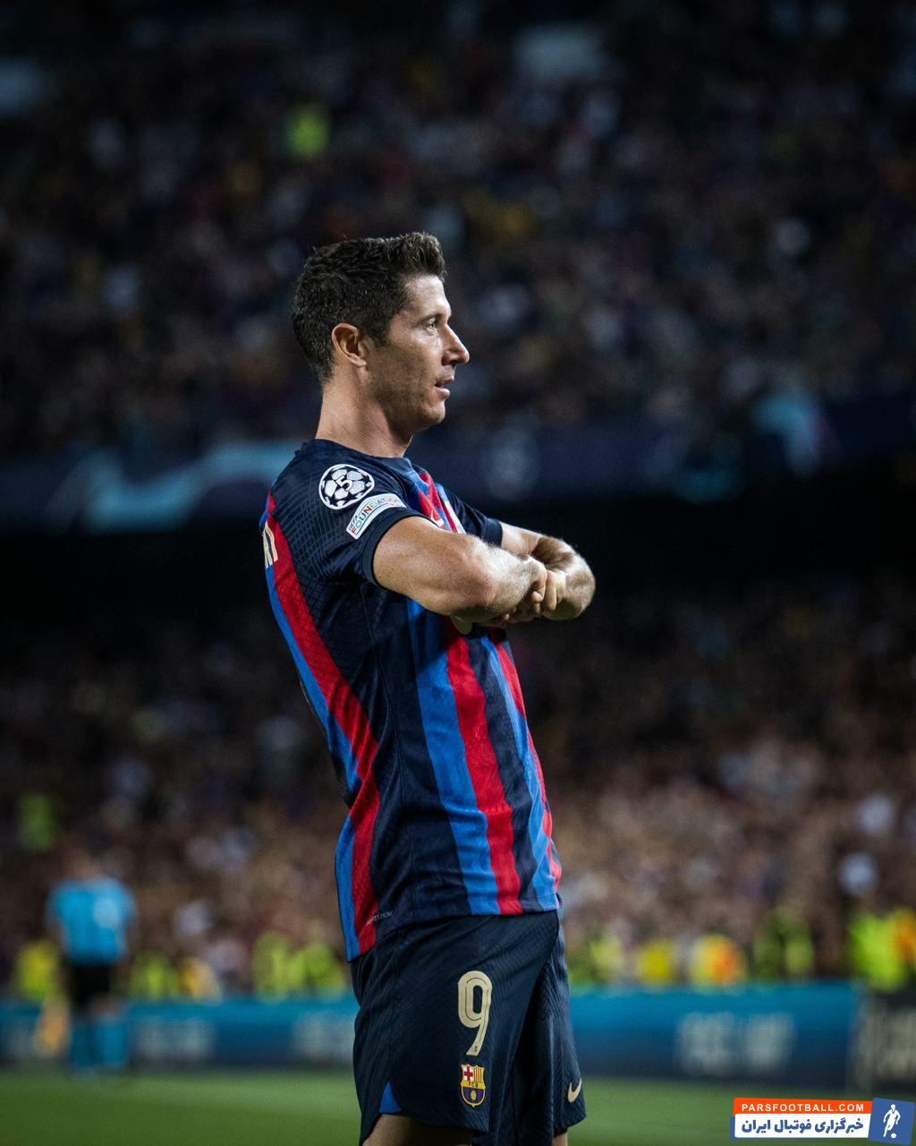 جشنواره گل بارسلونا برابر ویکتوریا پلژن با هت تریک روبرت لواندوفسکی