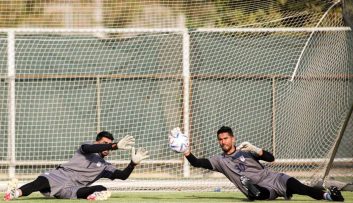 پشت پرده دعوت کارلوس کی روش از 4 دروازه بان به تیم ملی ؛ شانس کم امیر عابدزاده برای سفر به قطر